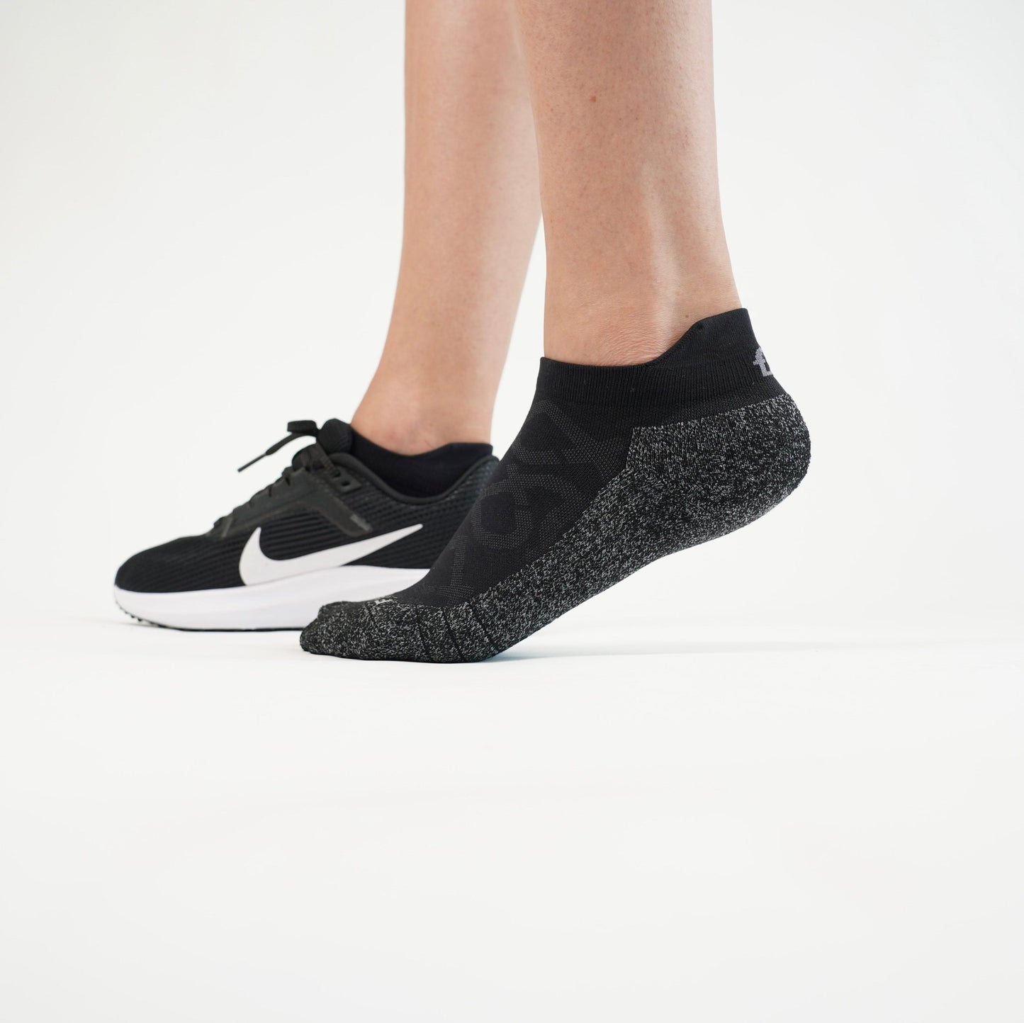 Low Cut Running Socks - FBSK01 - BLK - S - Black - Small - FlipBelt Sweden