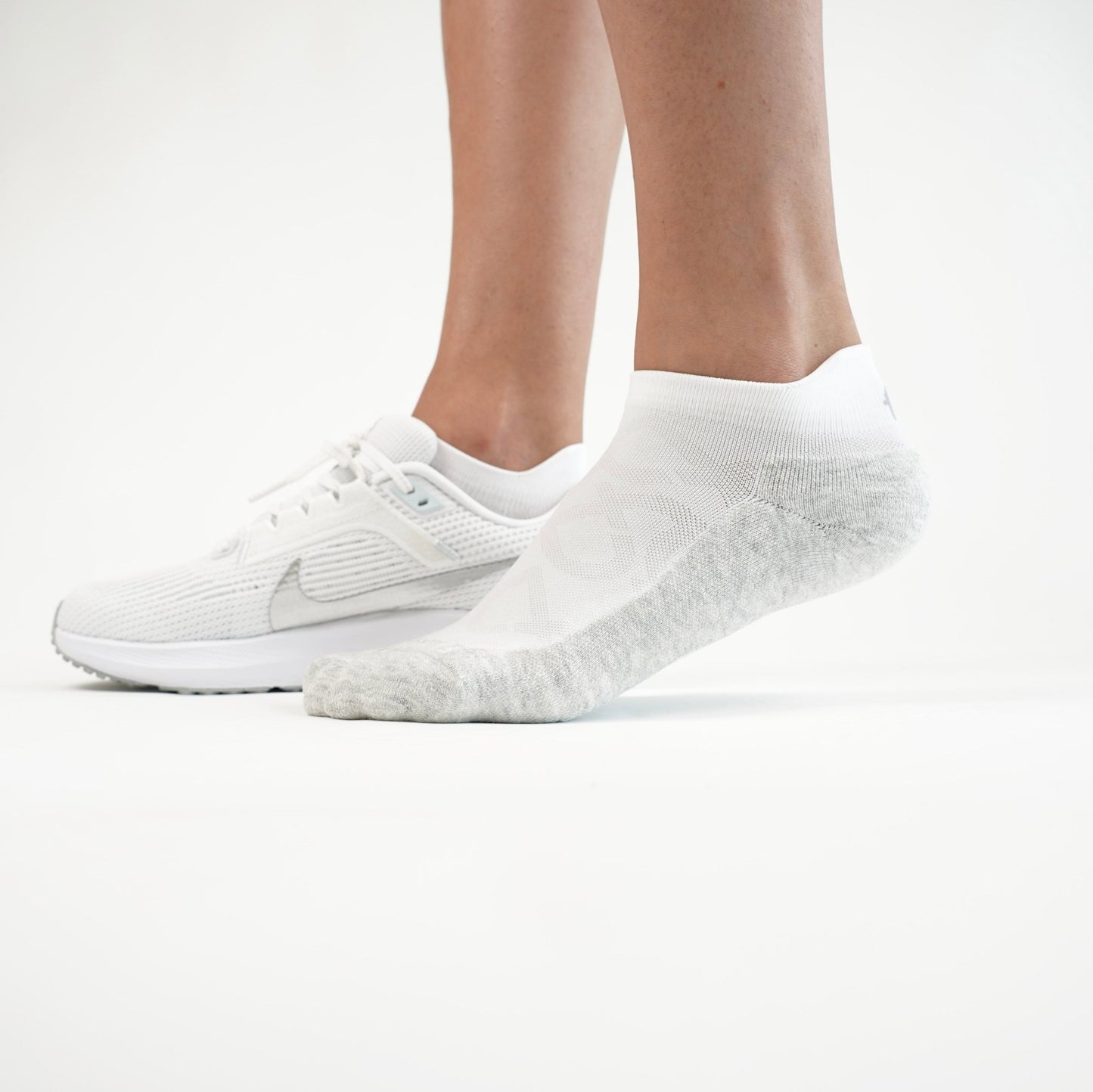 Low Cut Running Socks - FBSK01 - WHT - S - White - Small - FlipBelt Sweden