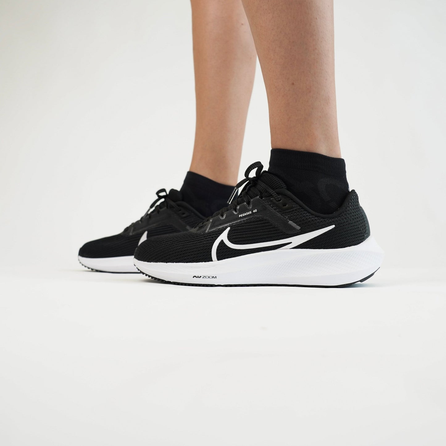 Quarter Cut Running Socks - FBSK02 - BLK - S - Black - Small - FlipBelt Sweden