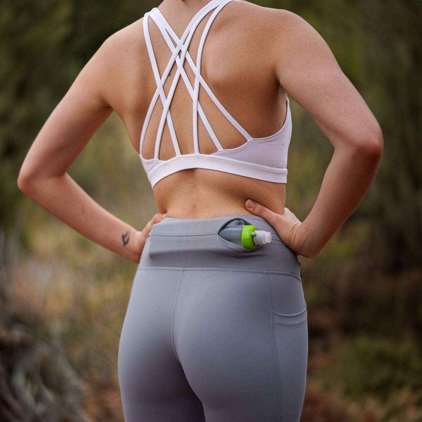 Women's Running Crops - FBCR10 - LGR - XS - Zipper Light Gray - XS - FlipBelt Sweden